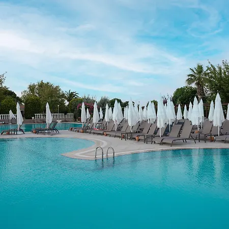 Szálloda Anadolu Club 5*